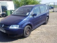 Dezmembram Volkswagen Touran - 1.9diesel - 6 trepte - 2004 - tip motor: BRU