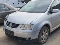 Dezmembram Volkswagen Touran din 2005