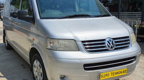 Dezmembram Volkswagen Transporter 2007 T5