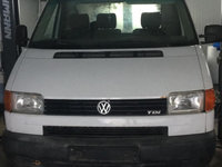 Dezmembram Volkswagen Transporter T4, 2.5 TDI an fabr 2000