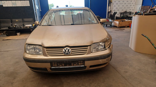 Dezmembram Volkswagen VW Bora [1998 - 2005] S