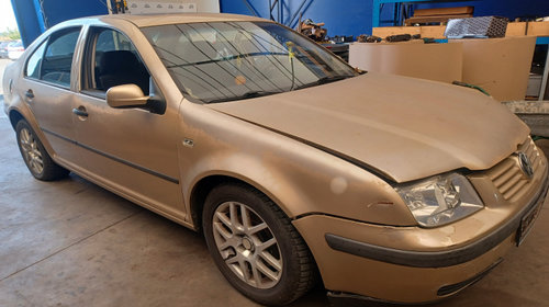 Dezmembram Volkswagen VW Bora [1998 - 2005] Sedan 1.4 16V MT (75 hp)