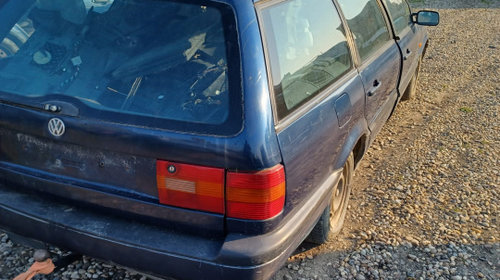 Dezmembram Volkswagen VW Passat B4 [1993 - 1997] wagon 1.9 TD MT (75 hp)