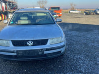 Dezmembram Volkswagen VW Passat B5 [1996 - 2000] wagon 1.6 MT (101 hp)