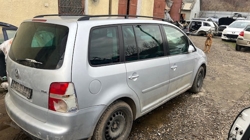 Dezmembram Volkswagen VW Touran [2003 - 2006] Minivan 1.9 TDI MT (105 hp) ‼️NOU‼️ Dezmembrez VW Touran 1.9 tdi BKC/BXE cutie manuala in 6 trepte cod FYG/GQN culoare argintie LA7W