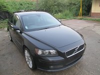 Dezmembram Volvo S40 R-Design 2.0 d 2006 negru