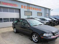 Dezmembram VOLVO V40 1.8 benzina cod motor: B4184S 115CP an 1995-1999