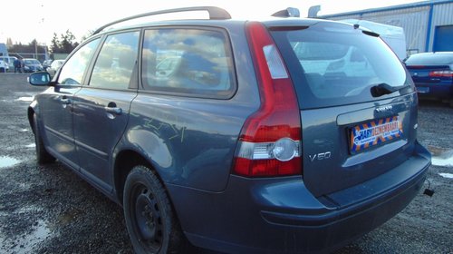 Dezmembram VOLVO V50 , 1.6 DIESEL , tip motor D4164T , fabricatie 2007