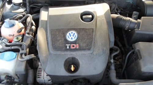 dezmembram vw bora 1,9 tdi de 131 cai din 2002