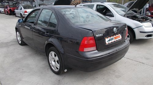 Dezmembram Vw Bora 1.9TDi PD