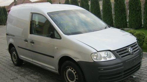 Dezmembram VW Caddy (2004-)