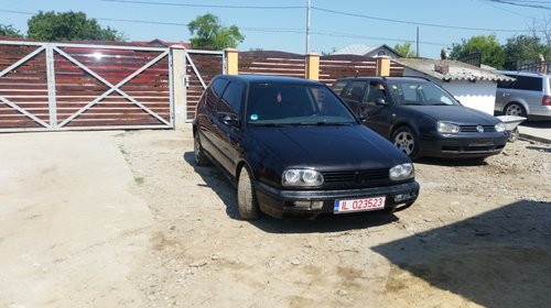 Dezmembram VW Golf 3 1.8 benzina