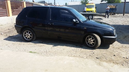 Dezmembram VW Golf 3 1.8 benzina