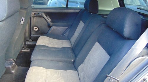 Dezmembram VW Golf 3 , 2.0 i , tip motor ABF , fabricatie 1994