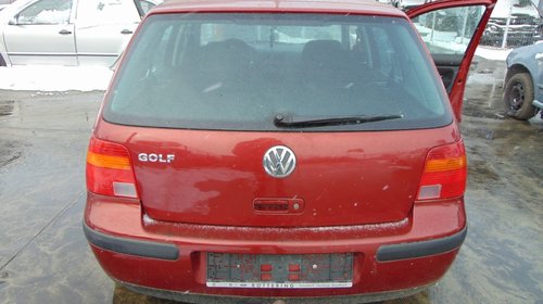 Dezmembram VW Golf 4 , 1.4i 16v , tip motor AKQ , fabricatie 1998