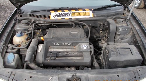 Dezmembram VW GOLF 4 , 1.4i 16v , tip motor AXP , fabricatie 2000