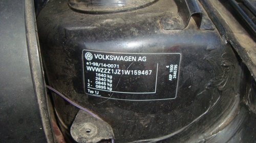 Dezmembram VW Golf 4 motor 1.4 16V cod AXP