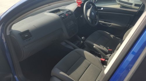 Dezmembram VW GOLF 5 1.9 TDI