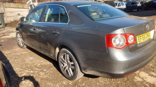 Dezmembram VW JETTA, an fabricatie 2006, 1.9 TDI, tip motor BXE