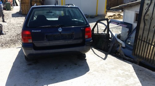 Dezmembram Vw Passat 1.9 diesel