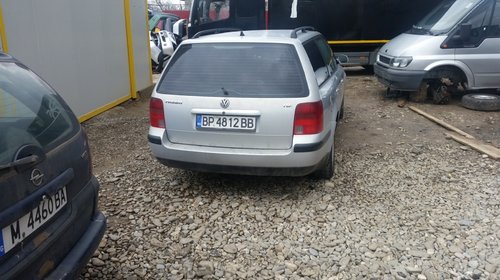 Dezmembram Vw Passat 1.9 diesel