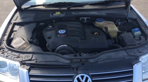 Dezmembram VW Passat B 5.5, 1.9 TDI, cod motor AVB