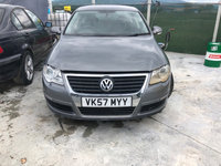 Dezmembram VW Passat B6 2.0 tdi cod motor BKP 2007 berlina