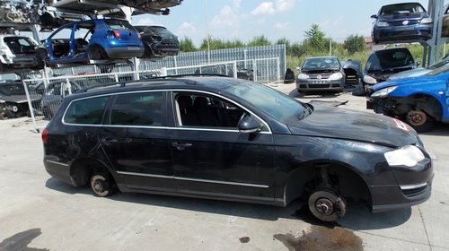 Dezmembram VW PASSAT B6 break , 2.0TDI , tip motor BKP , fabricatie 2006