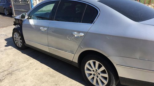 Dezmembram VW Passat B6