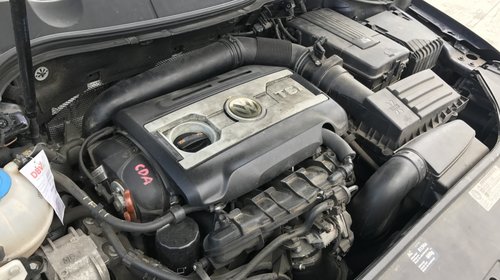 Dezmembram VW Passat B7 motor CDAA/CDAB/BZB 1,8 TSI