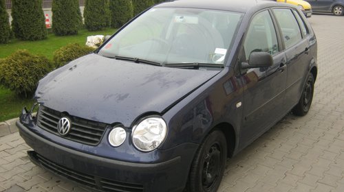 Dezmembram VW Polo 1.2 I 2004