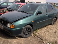 Dezmembram VW Polo 1.4 benzina - an fabricatie 1998