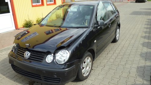 Dezmembram VW Polo 2003