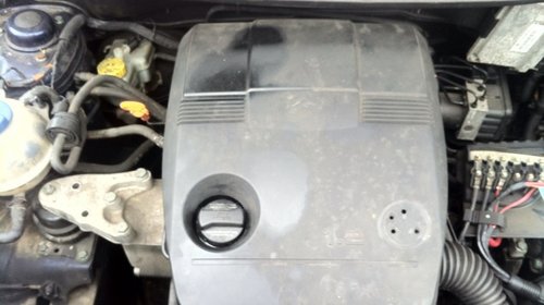 Dezmembram vw polo 9 n 1.2 6 v motor AWY