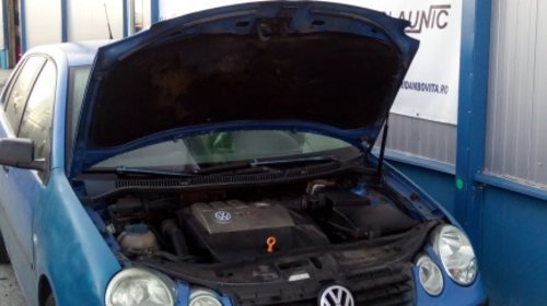 Dezmembram VW Polo 9N 2002 1.4 TDI