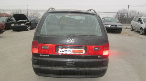 Dezmembram vw sharan 1.9tdi-auy 2001