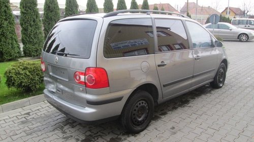 Dezmembram VW Sharan model dupa anul 2000