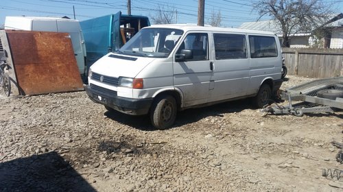 Dezmembram Vw T4 2.4 diesel