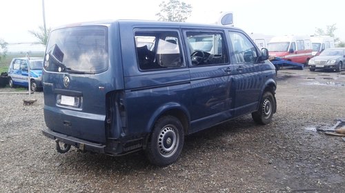 Dezmembram VW T5 - 2.5 diesel