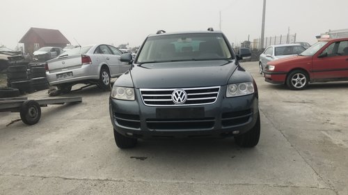 Dezmembram vw touareg 2,5 tdi anul 2006 tip m