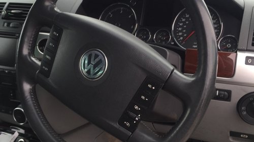 Dezmembram VW Touareg 2006 V10 5,0 L Diesel