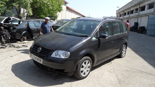 Dezmembram vw touran 1,9 tdi,6 trepte ,bkc,105 cai din 2005