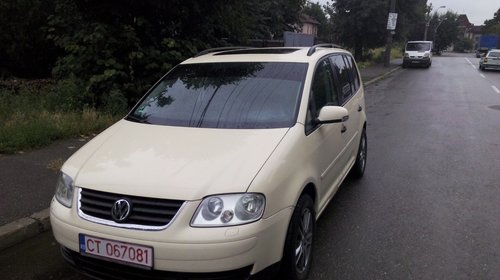 Dezmembram vw touran 2006 1.9diesel