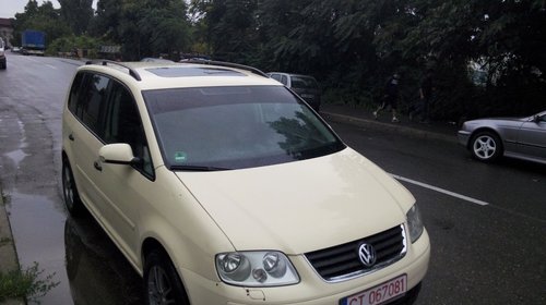 Dezmembram vw touran 2006 1.9diesel