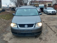 Dezmembram VW Touran,an fabricatie 2004,1.9 TDI, 6 trepte,tip motor BKC,77 KW/105 CP