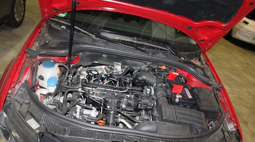 Dezmembrari Audi A3 8P facelift din 2009 1.6 tdi CAY xenon led adaptive volan sport navi plus color