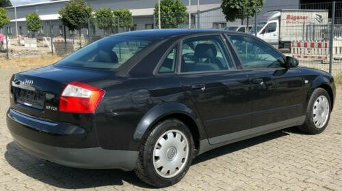 Dezmembrari Audi A4 B6 berlina motor 1.9 Tdi avf 131 cp