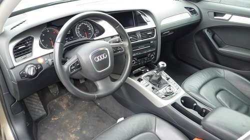 Dezmembrari auto Audi A4 8k din 2010 motor CAH