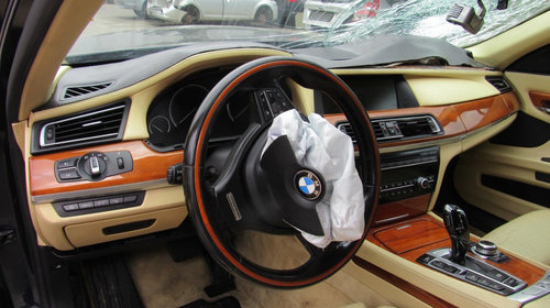 Dezmembrari BMW 740XD 3.0 d F01 din 2011