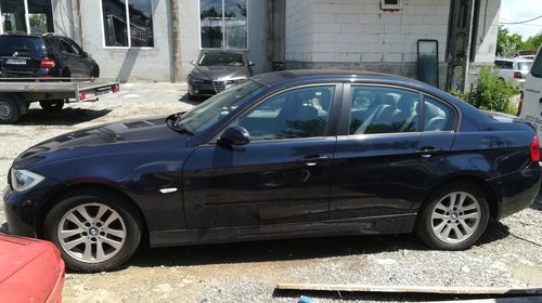 Dezmembrari BMW E90 320I 2005 150CAI